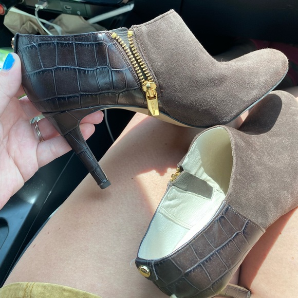 Michael Kors Sammy Booties - Picture 5 of 5